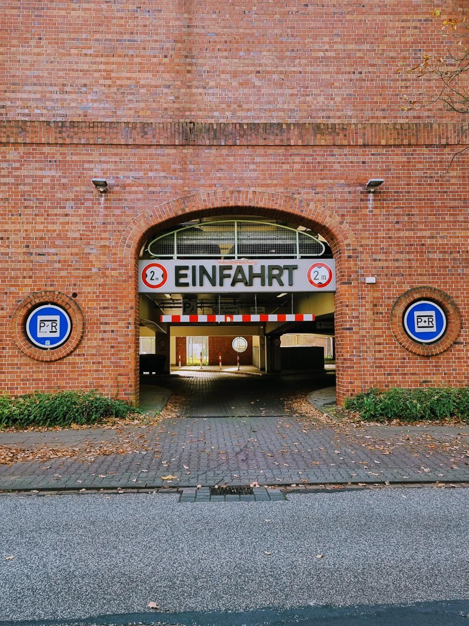 Have-A-Nice-Stay - Nahe Bahnhof Ahrensburg - 20 Minuten Nach Hamburg - Trotzdem Ruhig Gelegen - 6 Minuten Zu Fuss Ins Zentrum Ahrensburg - Modern Eingerichtet 외부 사진