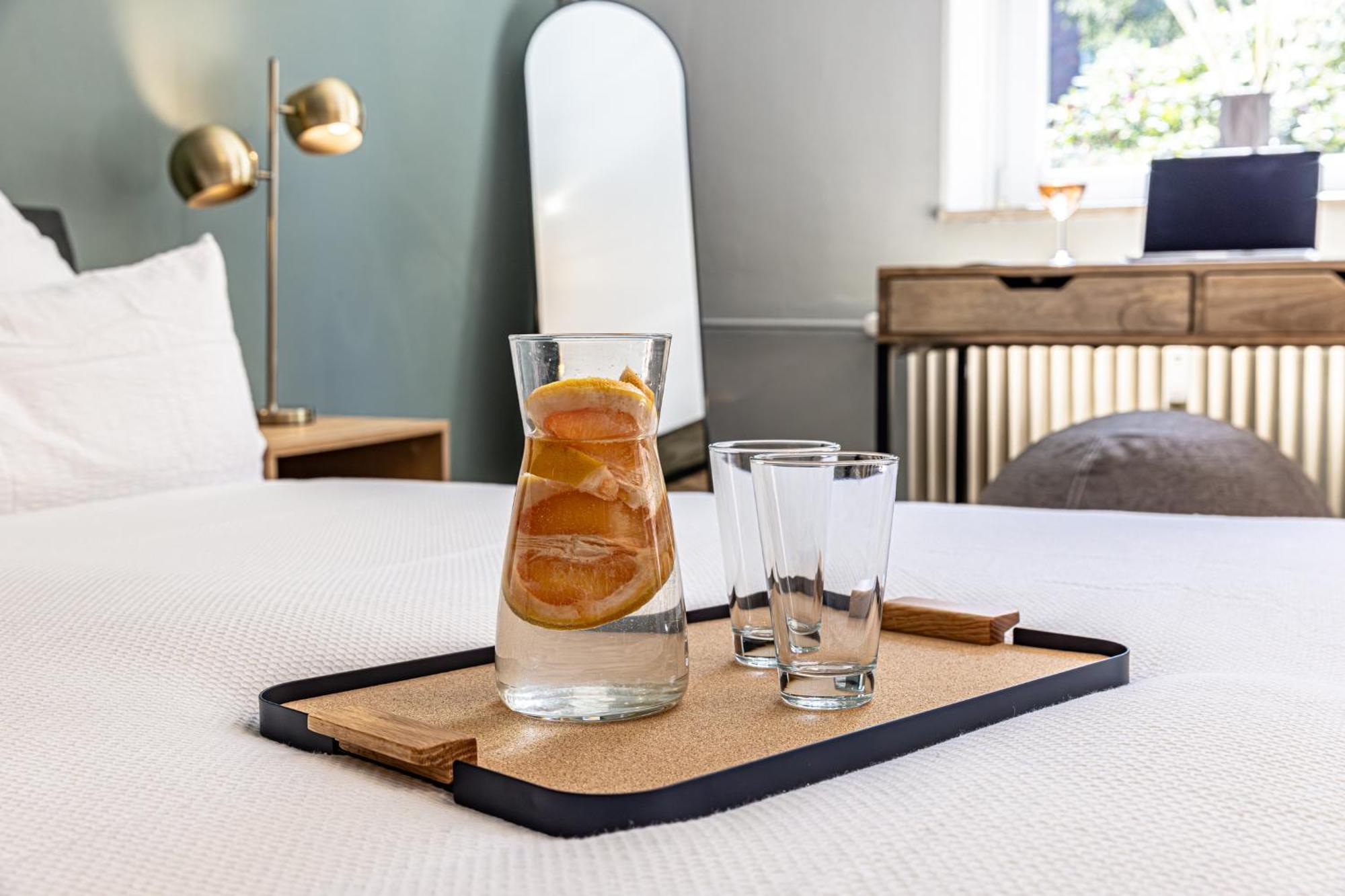 Have-A-Nice-Stay - Nahe Bahnhof Ahrensburg - 20 Minuten Nach Hamburg - Trotzdem Ruhig Gelegen - 6 Minuten Zu Fuss Ins Zentrum Ahrensburg - Modern Eingerichtet 외부 사진